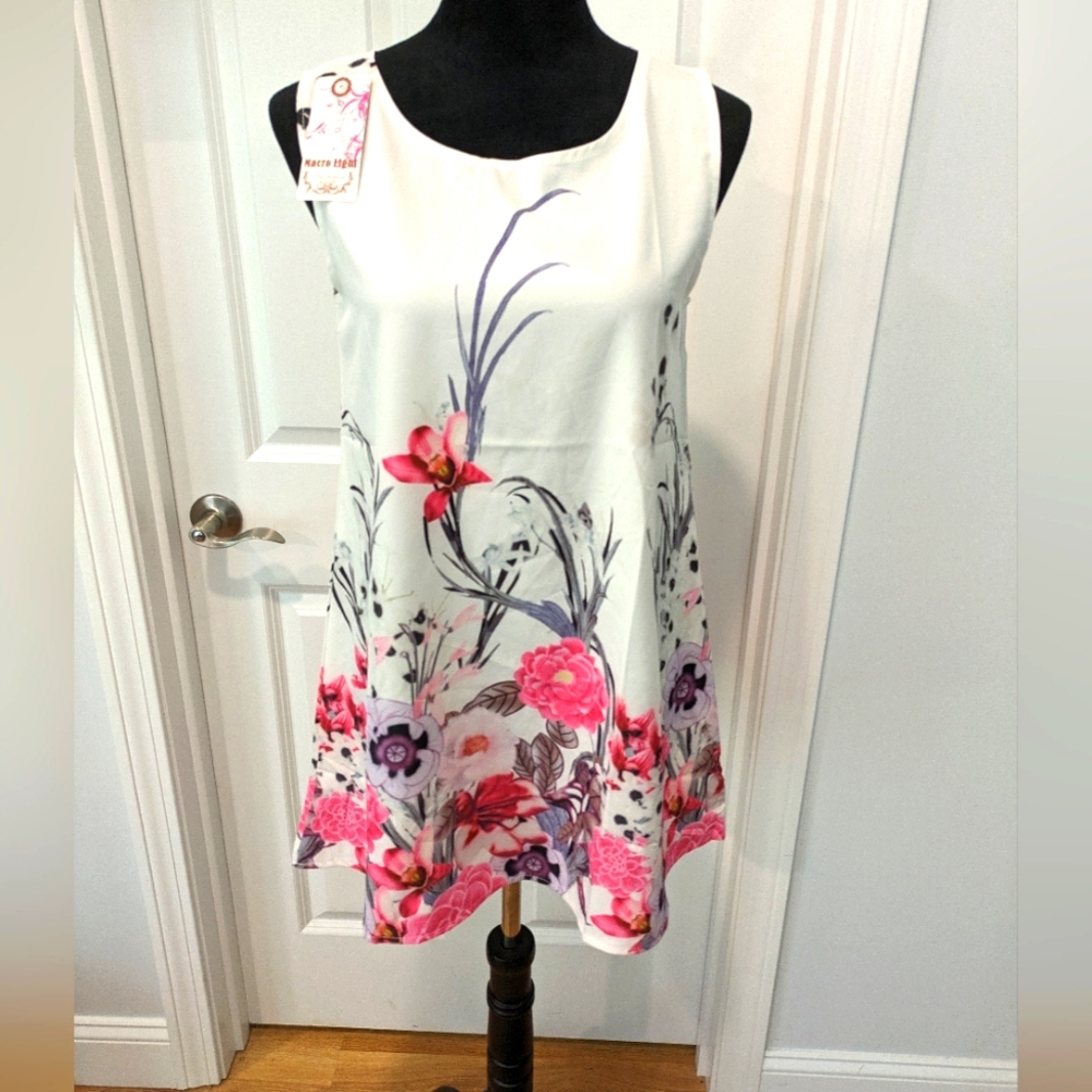 Women's Size MEDIUM Top/Blouse New